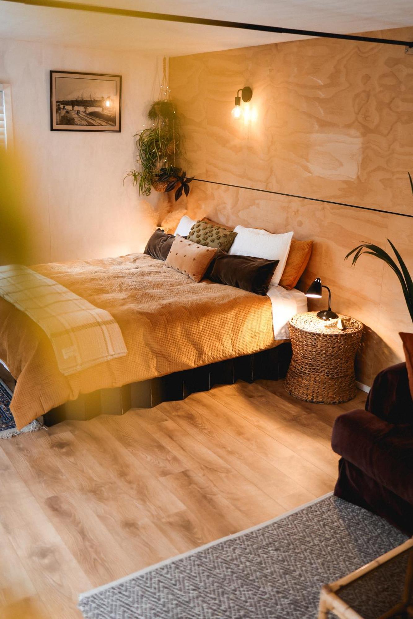 Kaitake Kabana - Unique, Off-Grid, Studio Retreat Oakura Luaran gambar